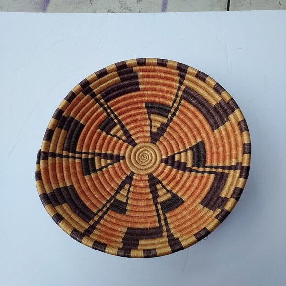 Round Ethnic Coil Handwoven Natural Grass Bowl Basket 11" Diameter 5" Deep Hang - Picture 9 of 12